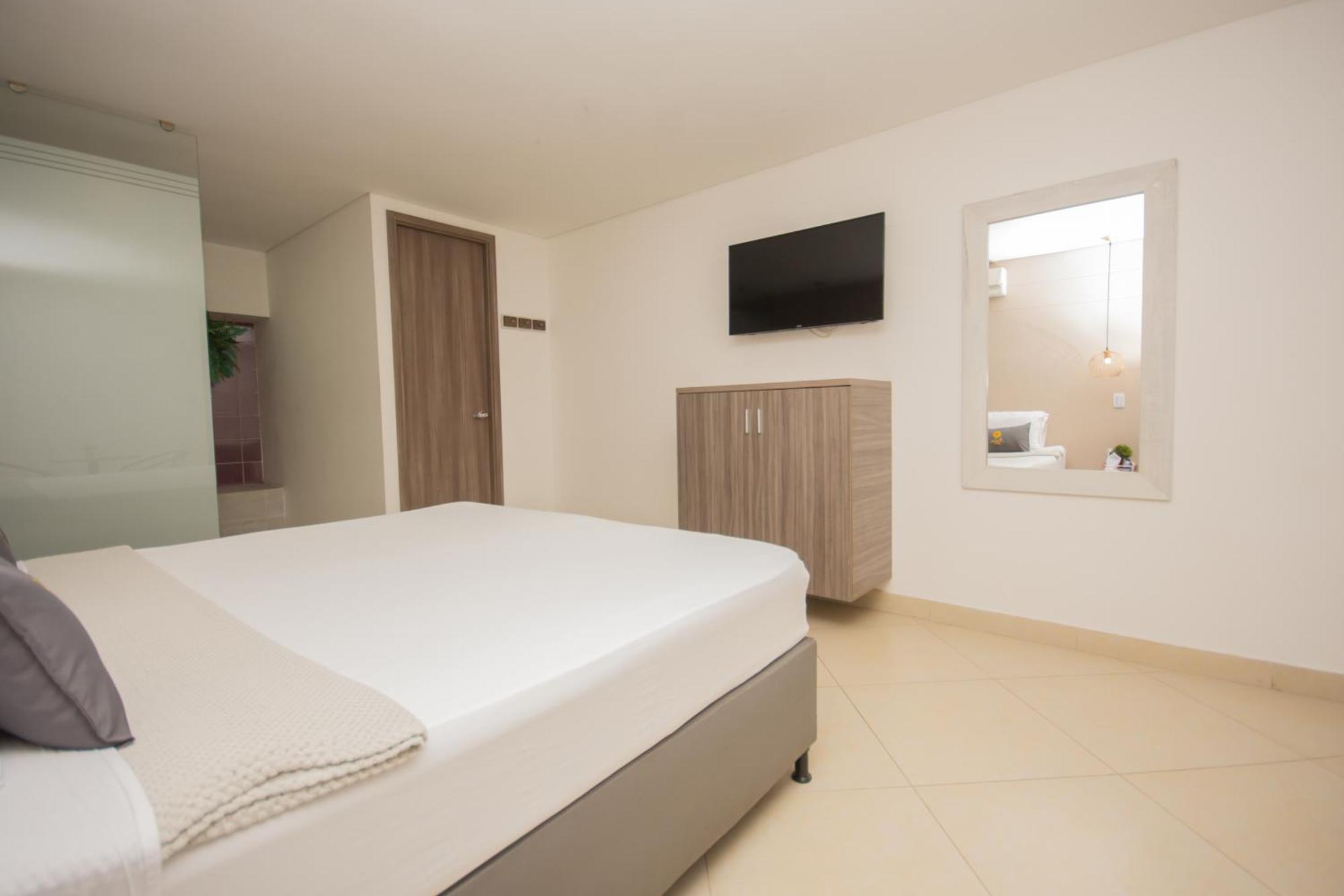 Hotel Perlatto เบลโญ ภายนอก รูปภาพ