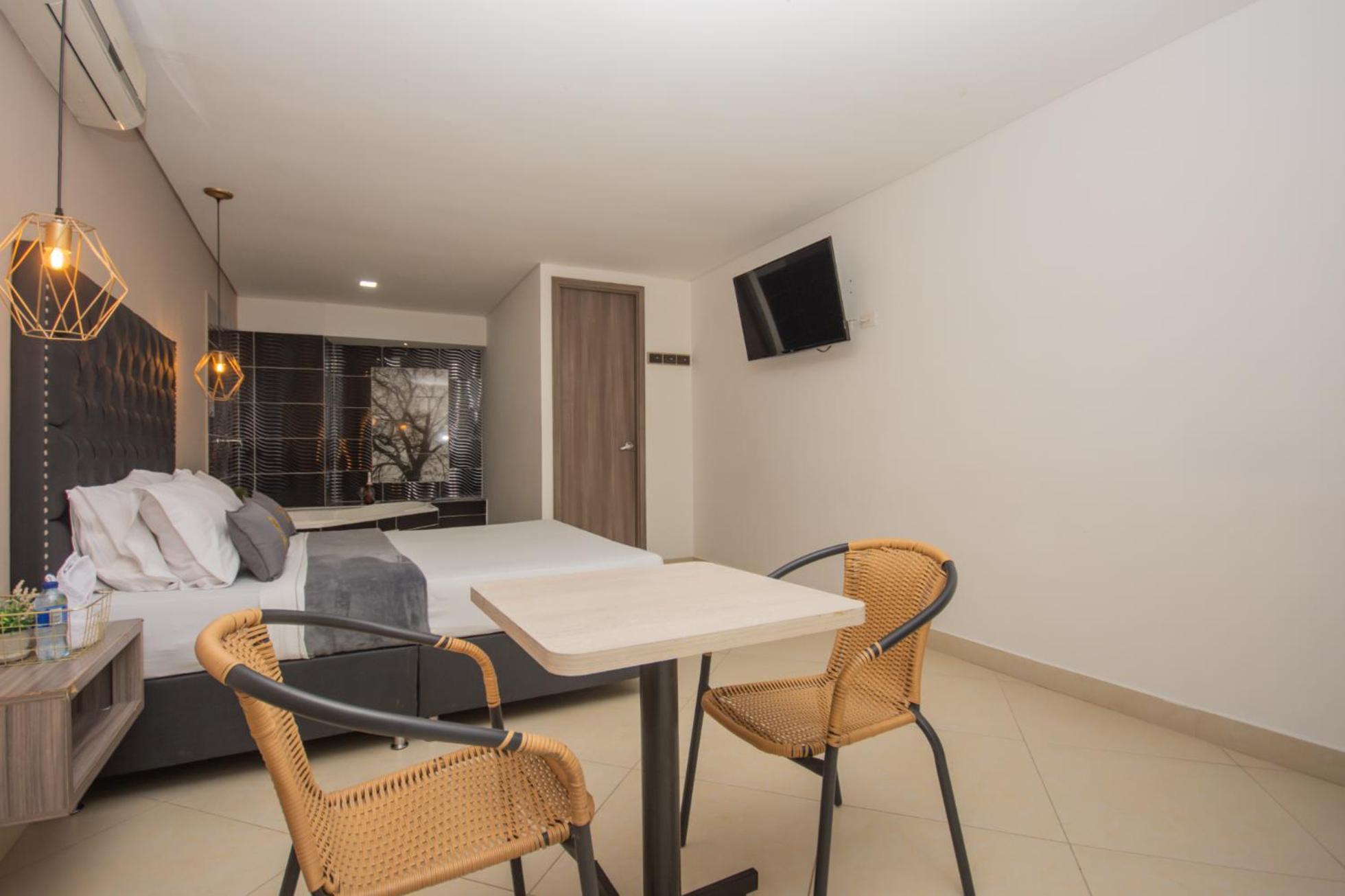 Hotel Perlatto เบลโญ ภายนอก รูปภาพ