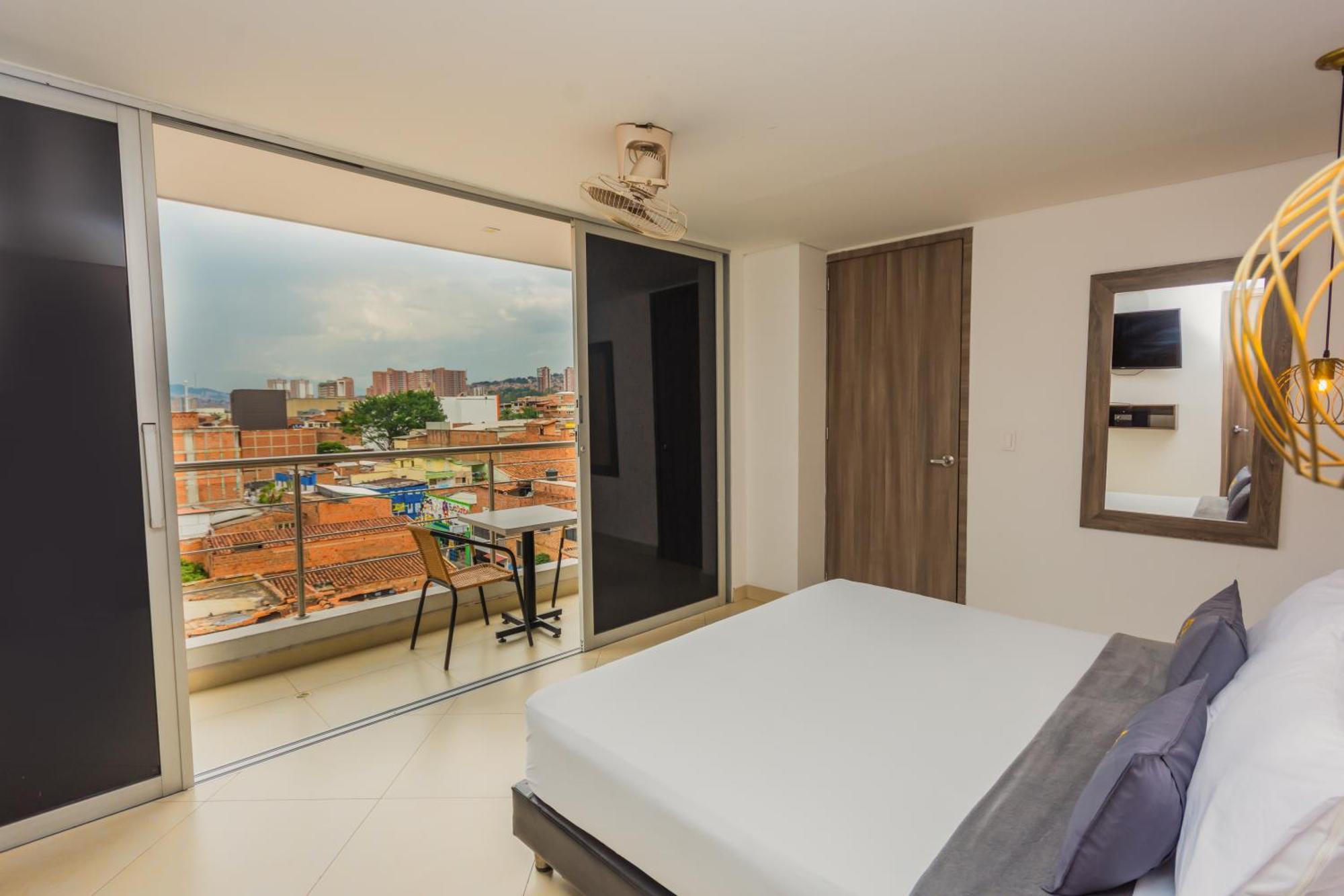Hotel Perlatto เบลโญ ภายนอก รูปภาพ